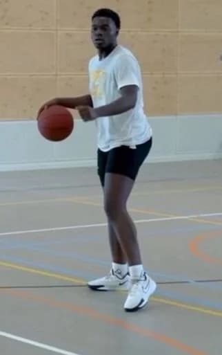 Aquilla Aimakhu photo