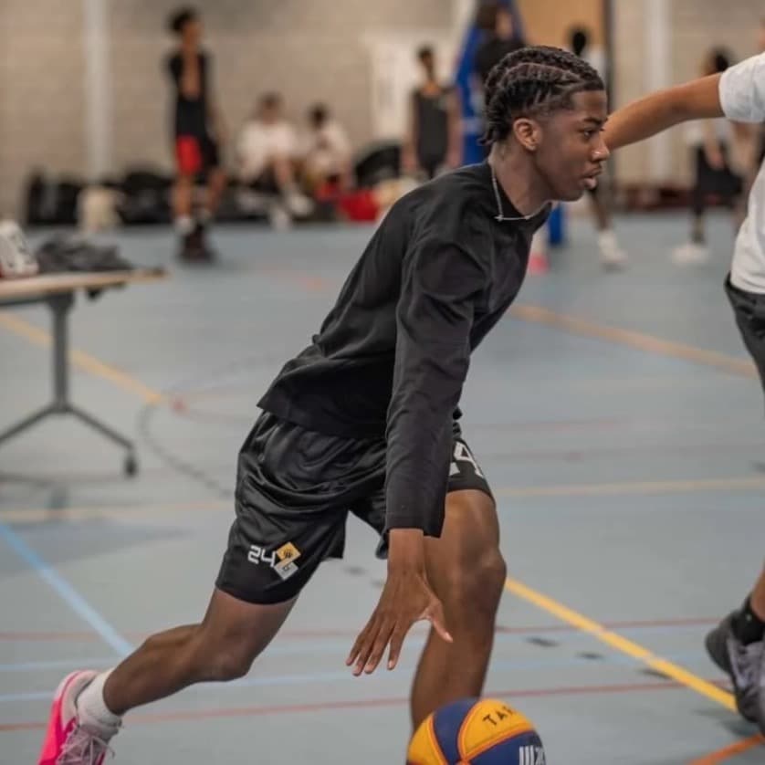 Deante Gabriel Sarucco photo 3