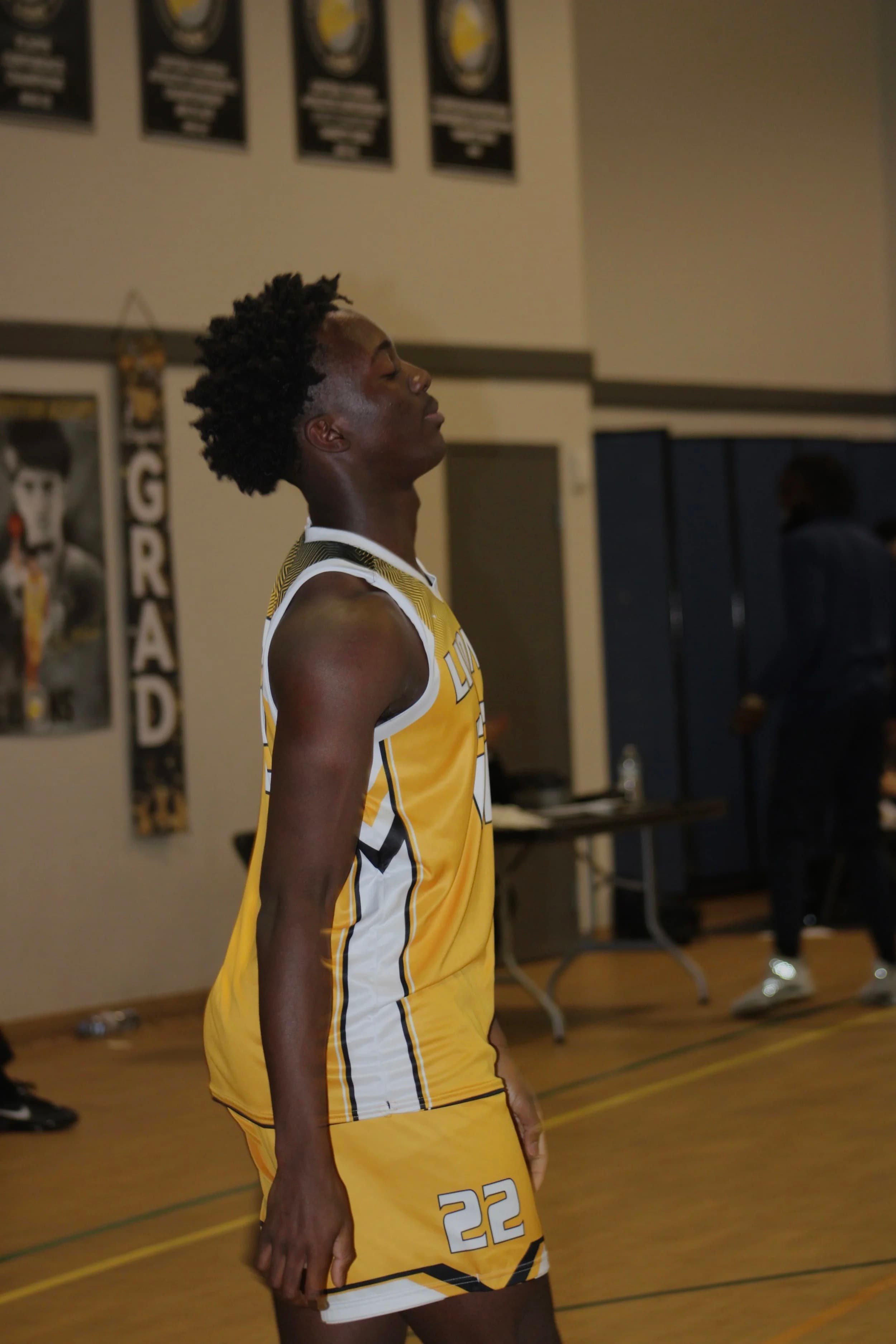 Delciano Bravo Poscool photo 2