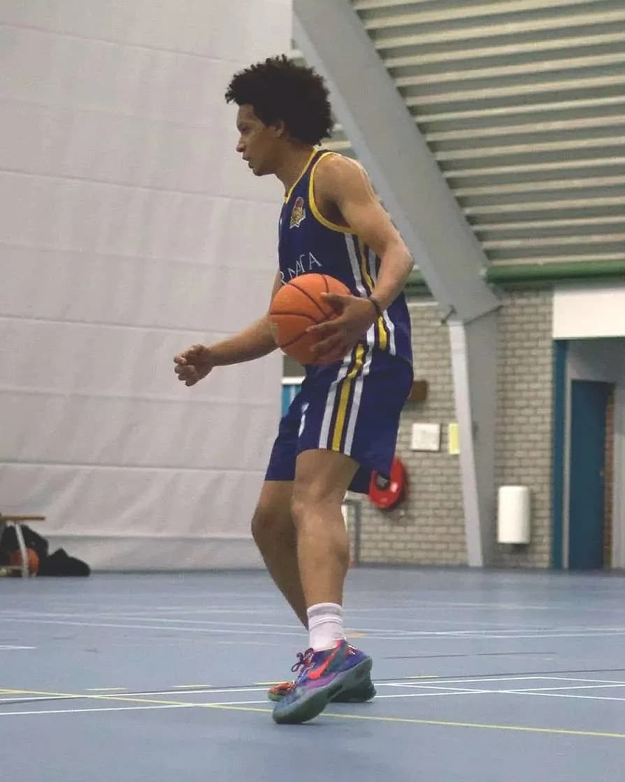 Joshua Rafael Mota Martinez photo 2