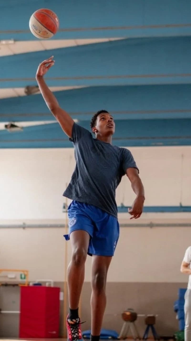 Keenan Iseli photo 1