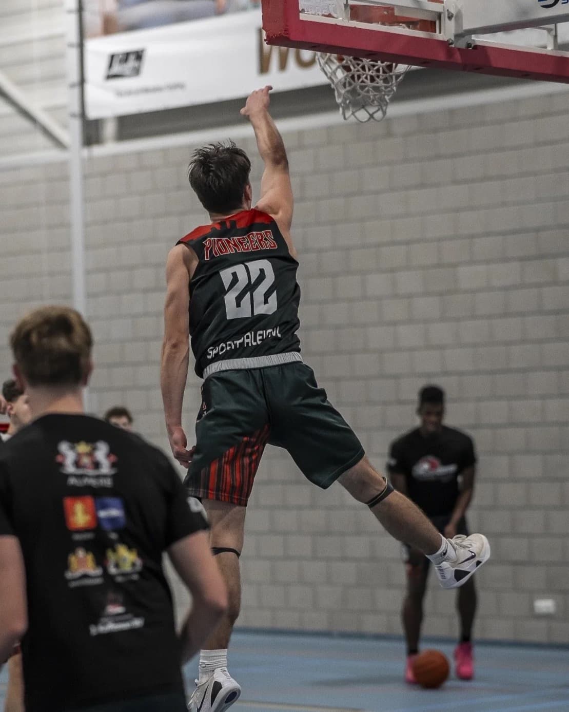 Thomas Nieuwenhuizen photo 1